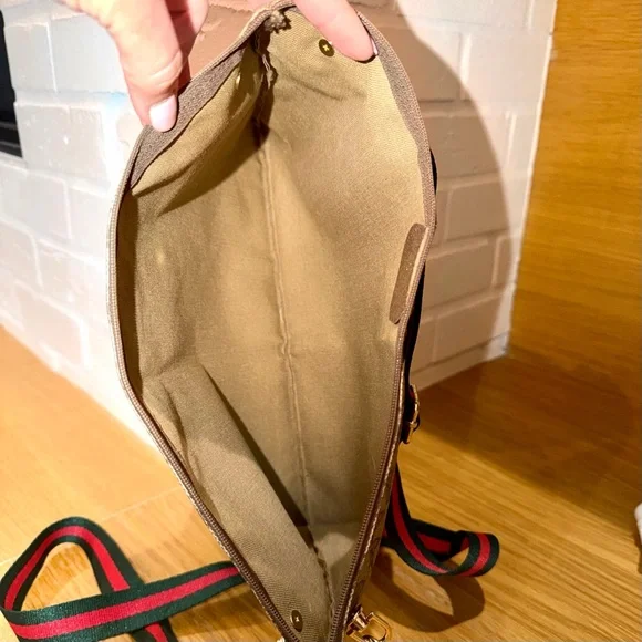 Gucci Authentic Vintage Customized GG Supreme Pouch / Crossbody Bag - Picture 10 of 11